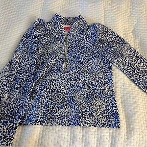NWOT Lilly Pulitzer quarter zip size small. Tags removed but never worn.